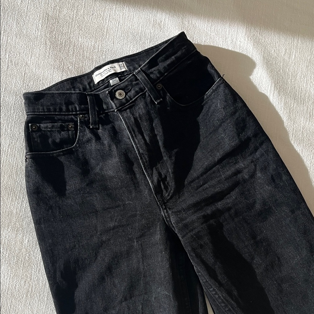 Abercrombie & Fitch Curve Love Black Straight Leg Jeans